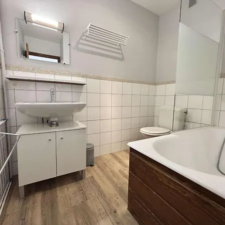 Classe 1* Avec Piscine Et Tennis Privatifs, Au Pied Des Pistes - 3 Pers. - Fr-1-595-18 * נוטרדאם-דה-בלקומב